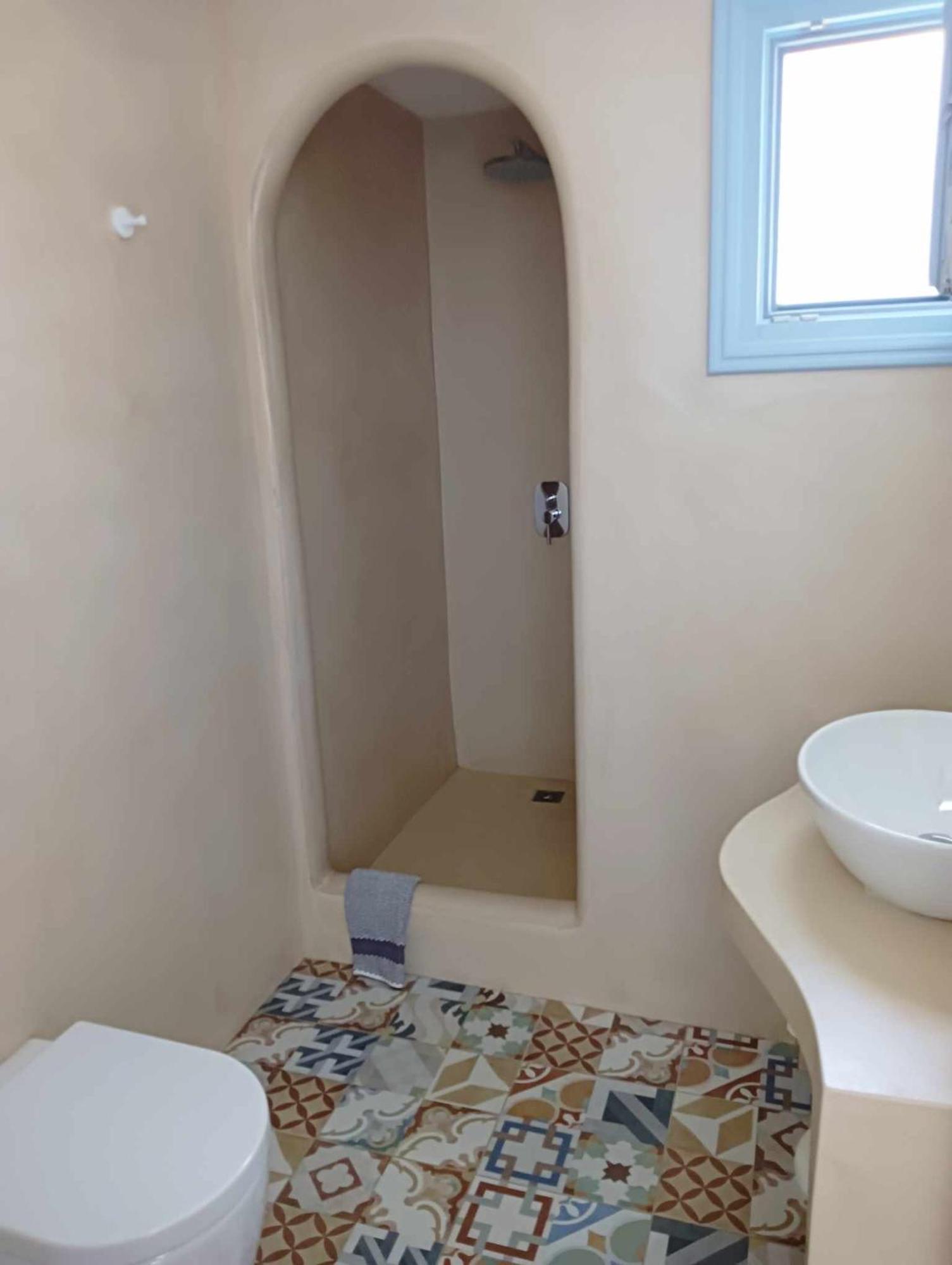 Anemousa Hotel Folégandros Екстериор снимка